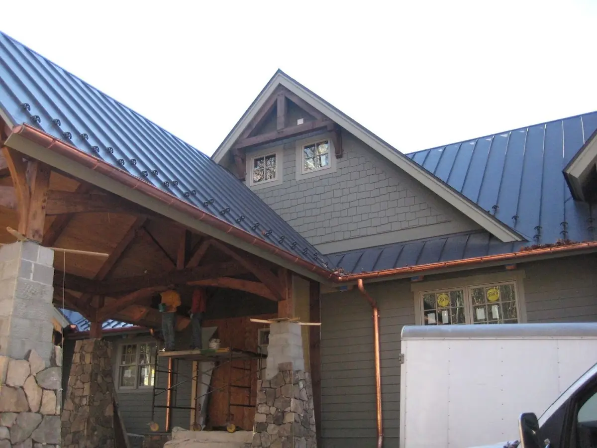 Craftsman Roofing team delivering quality roofing work in Red River